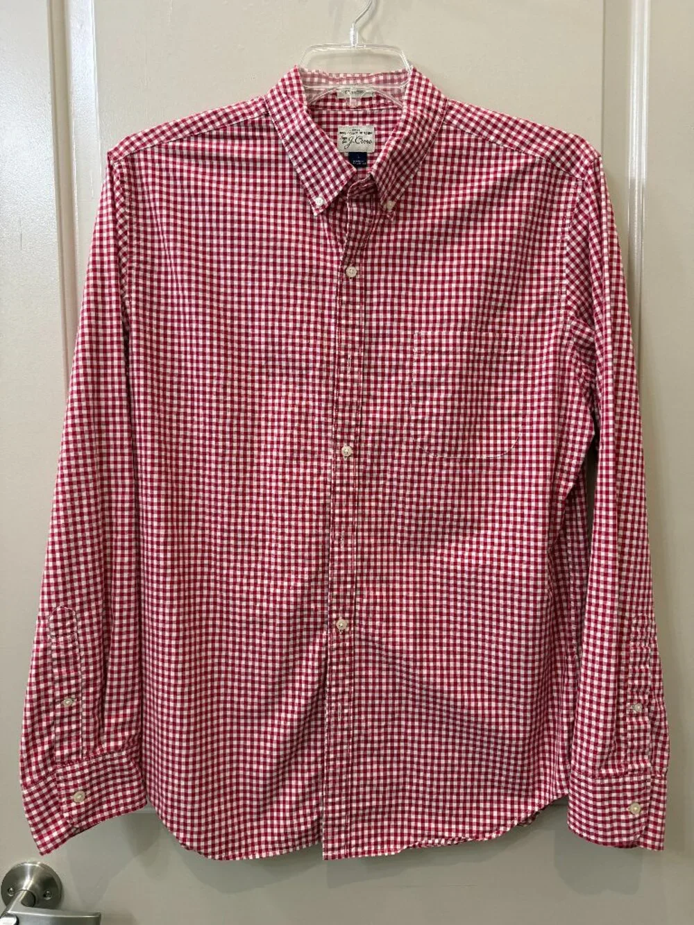J. Crew Mens Classic L Red/White Gingham Long Sleeve Button Down.